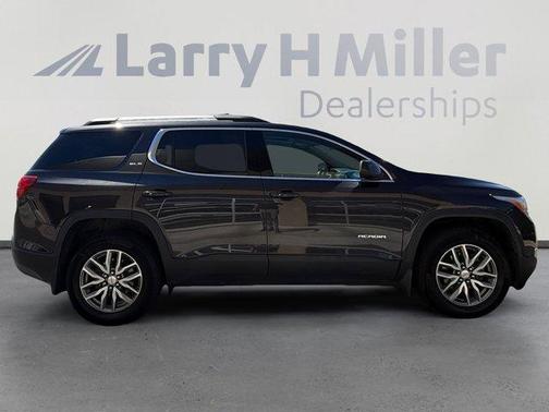 2017 GMC Acadia SLE-2