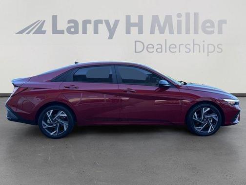 Red 2025 Hyundai ELANTRA SEL Sport