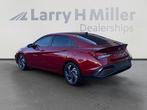 Red 2025 Hyundai ELANTRA SEL Sport