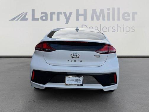 2017 Hyundai IONIQ Hybrid Blue