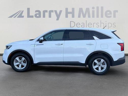 2021 Kia Sorento LX