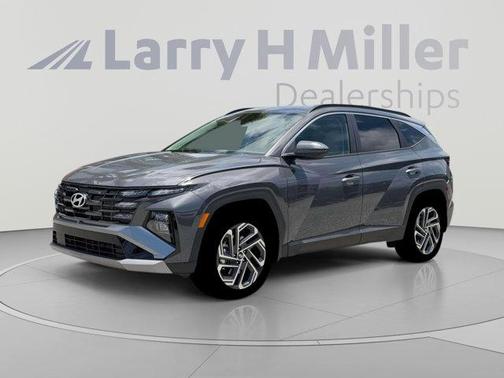 Gray 2026 Hyundai TUCSON SEL Plus