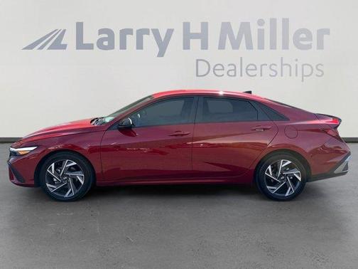 Red 2025 Hyundai ELANTRA SEL Sport