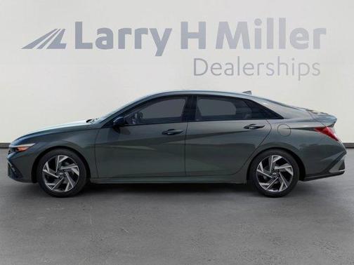 2026 Hyundai ELANTRA SEL