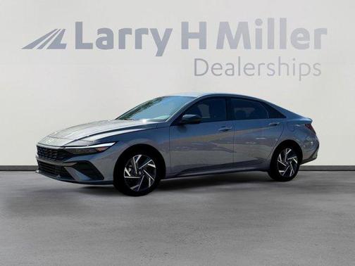 2025 Hyundai ELANTRA HEV SEL Sport