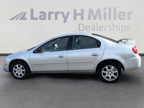 2005 Dodge Neon SXT