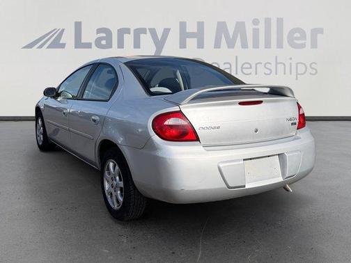 2005 Dodge Neon SXT