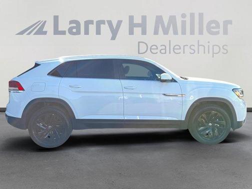 2021 Volkswagen Atlas Cross Sport 2.0T SE w/Technology