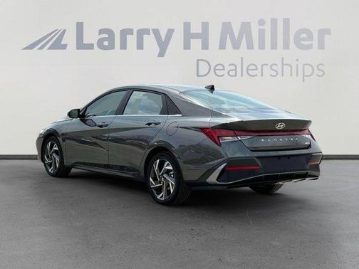 2025 Hyundai ELANTRA HEV Limited