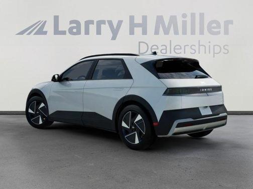 2025 Hyundai IONIQ 5 SEL