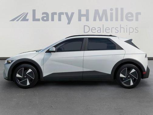 2025 Hyundai IONIQ 5 SEL