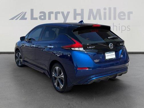 2022 Nissan Leaf SV PLUS