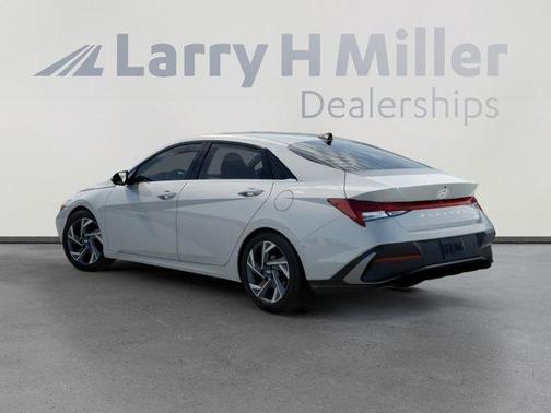 2025 Hyundai ELANTRA HEV Limited