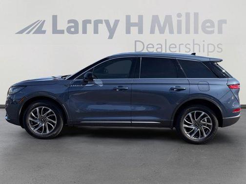 Blue Metallic 2022 Lincoln Corsair Standard