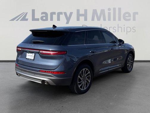 Blue Metallic 2022 Lincoln Corsair Standard