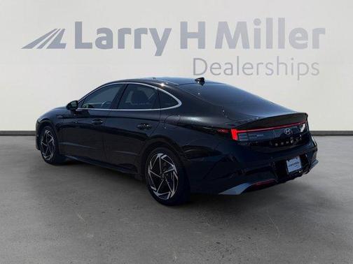 Onyx Black 2024 Hyundai SONATA SEL