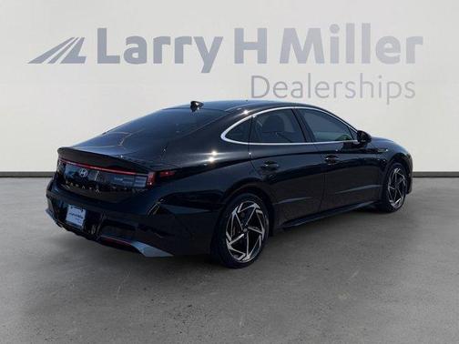 Onyx Black 2024 Hyundai SONATA SEL