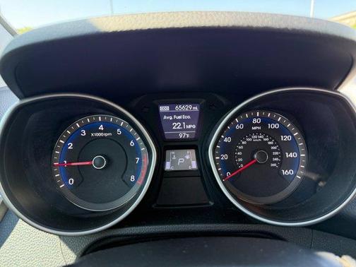 2017 Hyundai Elantra GT Base