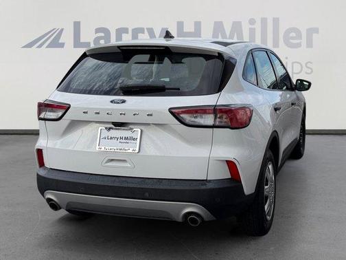 2022 Ford Escape S