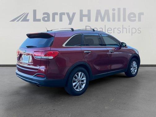 Remington Red 2017 Kia Sorento LX
