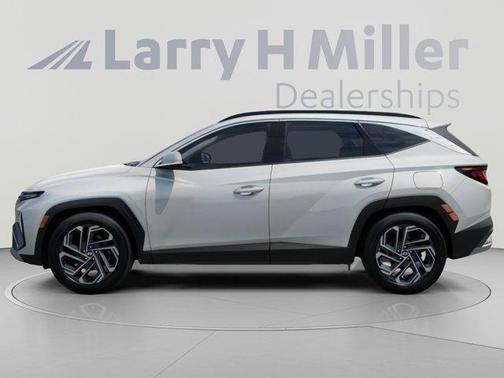 Serenity White Pearl 2026 Hyundai TUCSON SEL Plus
