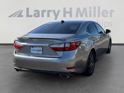2017 Lexus ES 350 Base