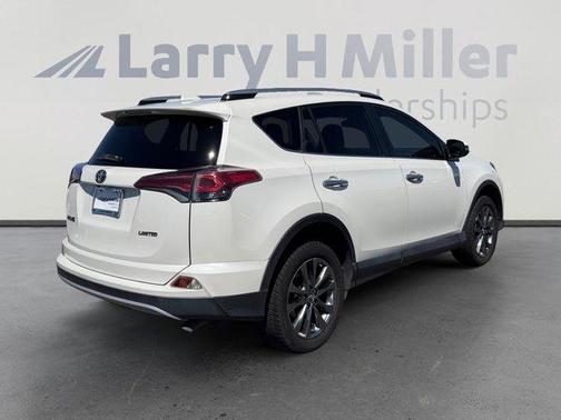 Blizzard Pearl 2018 Toyota RAV4 Limited
