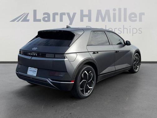 2023 Hyundai IONIQ 5 SEL