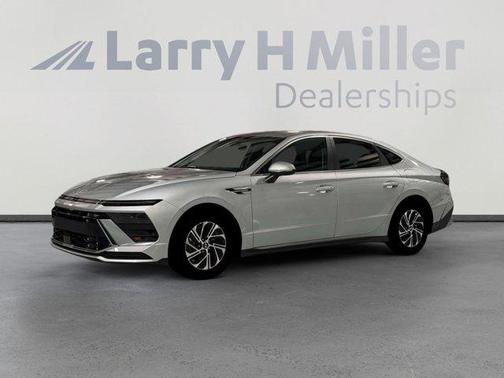 Silver 2026 Hyundai SONATA Hybrid Blue