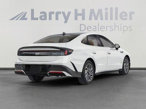 2026 Hyundai SONATA Hybrid Limited