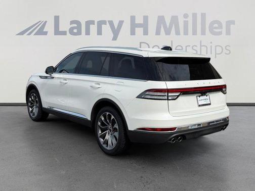 2025 Lincoln Aviator Premiere