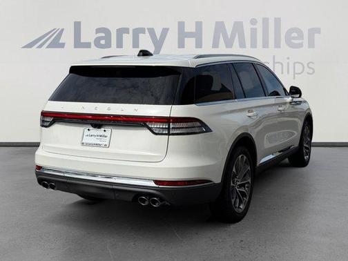 2025 Lincoln Aviator Premiere