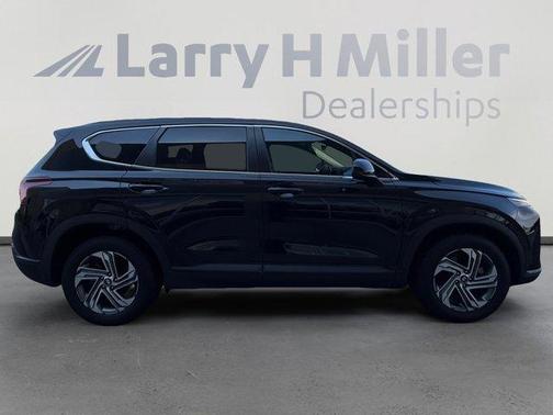 2022 Hyundai SANTA FE SE