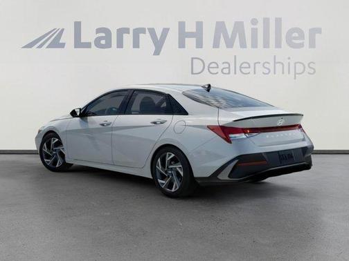 2026 Hyundai ELANTRA SEL