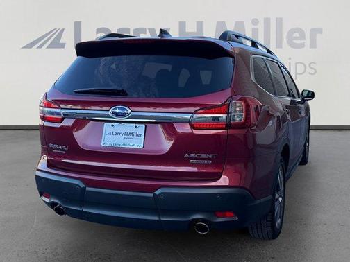 2022 Subaru Ascent Limited 8-Passenger