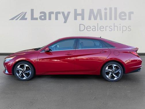 2022 Hyundai ELANTRA Limited