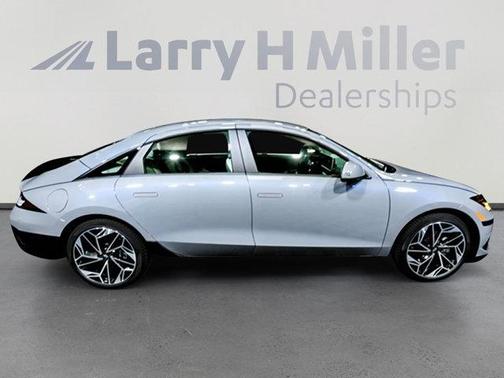 2025 Hyundai IONIQ 6 SEL