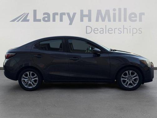 2016 Scion iA Base