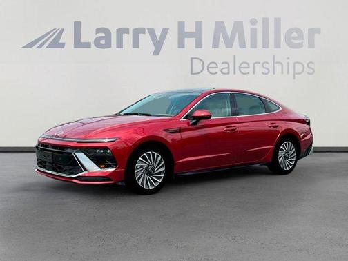 2025 Hyundai SONATA Hybrid Limited