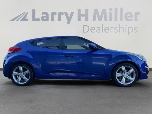 2013 Hyundai Veloster Base