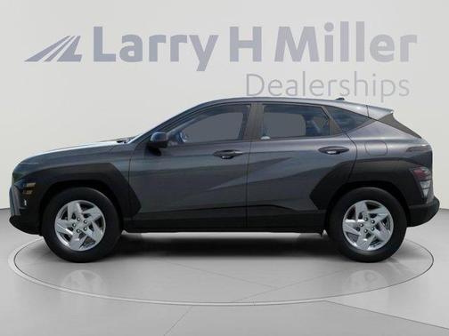 Gray Pearl 2027 Hyundai KONA SE