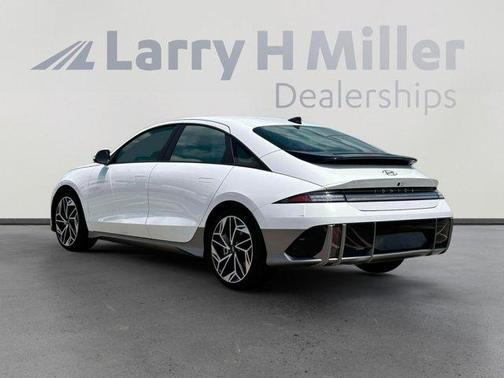 2025 Hyundai IONIQ 6 SEL