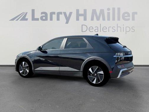 2025 Hyundai IONIQ 5 SE