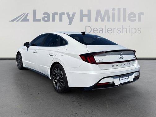 2021 Hyundai SONATA Hybrid SEL
