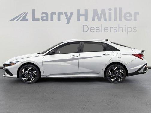 2026 Hyundai ELANTRA SEL