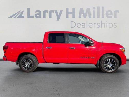 2020 Nissan Titan SV