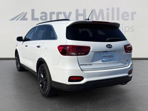 2020 Kia Sorento S