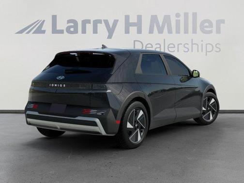 2025 Hyundai IONIQ 5 SEL