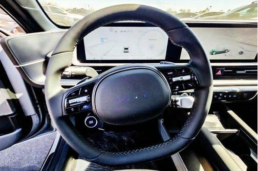 2025 Hyundai IONIQ 6 SEL