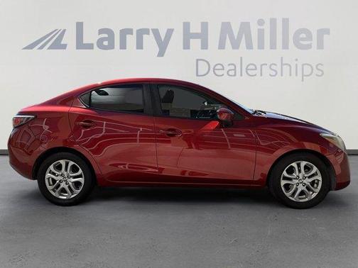 2016 Scion iA Base